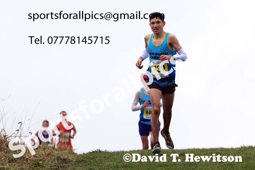 Mens under-17s 2023 North Eastern Cross Country Champs., Temple Park, South Shields. Photo: David T. Hewitson/Sports for All Pics